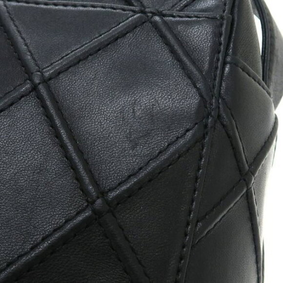 Chanel Bicolor Shoulder Bag - Picture 7 of 9